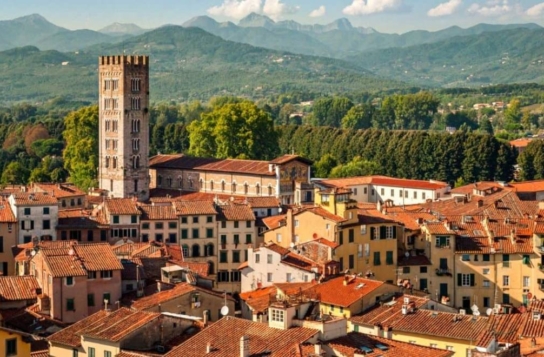 Lucca & Pietrasanta Experience — Art, Beauty, and the Italian Lifestyle