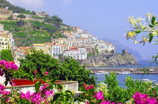 Transfer to Maiori on the Amalfi Coast