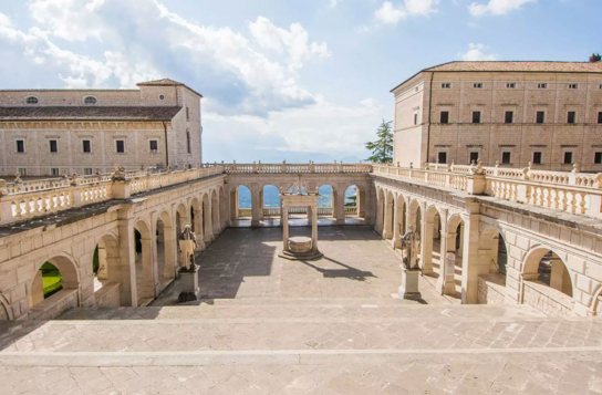 Transfer to Salerno with a Stop in Montecassino