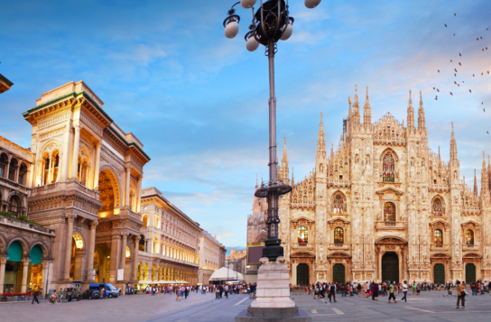 Milan in Style: Duomo, Rooftops & Historic Center Experience