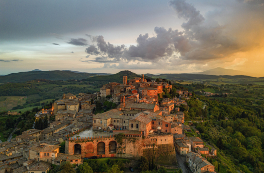 Transfer to Florence with Stops in Montepulciano and Siena