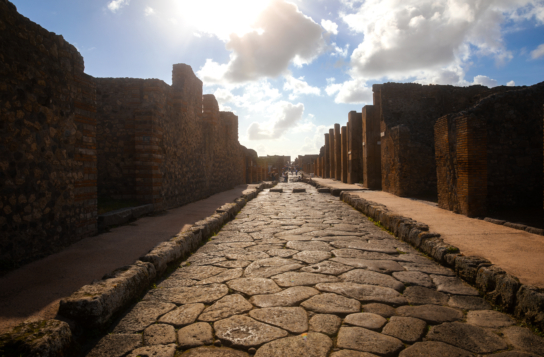 Transfer to Rome with Stops in Pompeii and Herculaneum
