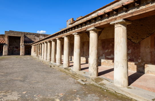 Pompeii 2-Hour Small-Group Tour with an Archaeologist