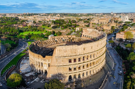 Where Rome Comes to Life – Colosseum, Pantheon & Baroque Journey