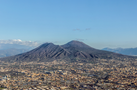 Mount Vesuvius Hike, Lunch & Wine Tasting Experience